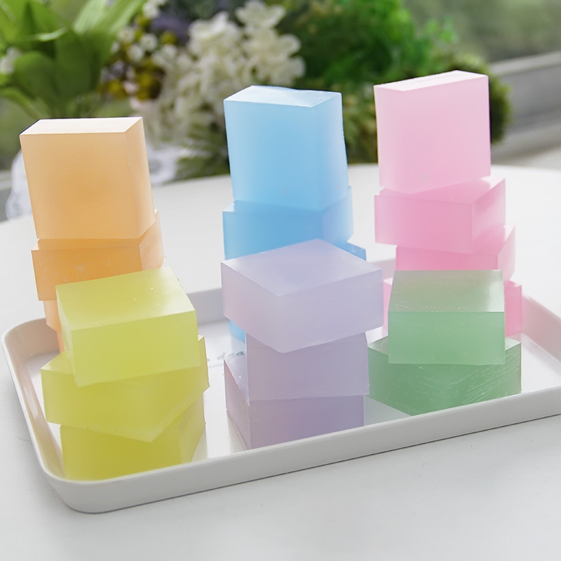 低温60 ℃   半完全に精製された粒状パラフィンブロックは - Candle Making Wax のレビューと価格